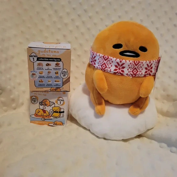 Sanrio Items Gudetama Plush and Gudetama Lazy Egg mini figures blind box  lot